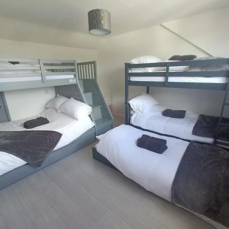 Вилла Alton Towers & Foxtail Barns & Oak Barns & Peak District Wetleyrocks Экстерьер фото